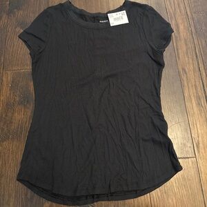 American eagle soft lounge Tee - Size small. New with Tags
